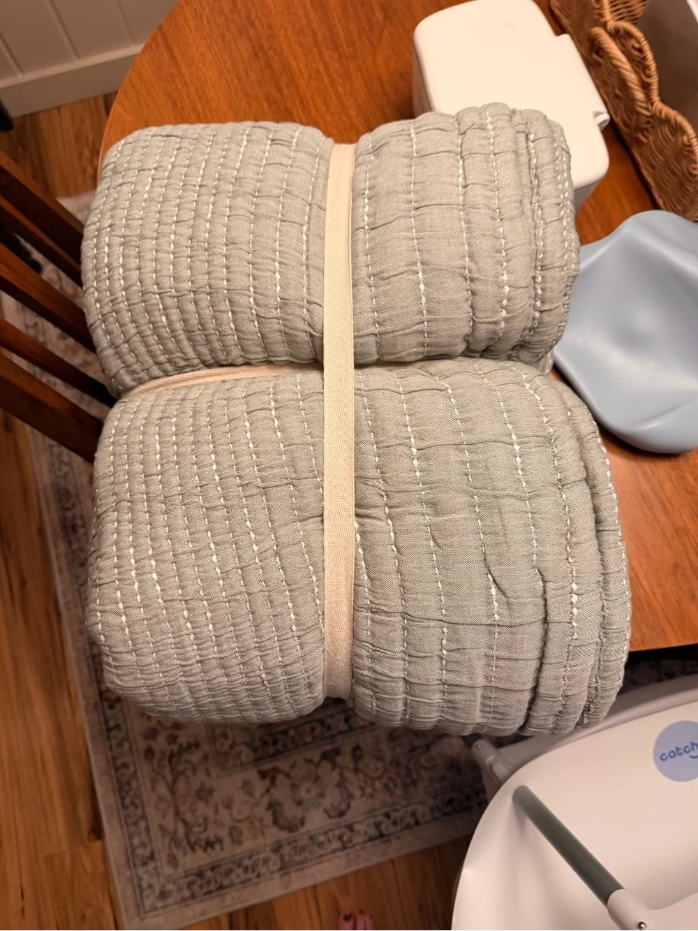Quince Organic Cotton Channel Stitch Coverlet (Green) - KING/CAL KING NWT